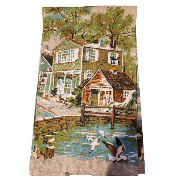 Vintage Parisian Print pure linen tea towel, farmhouse, cottage, town - Picture 2 of 5